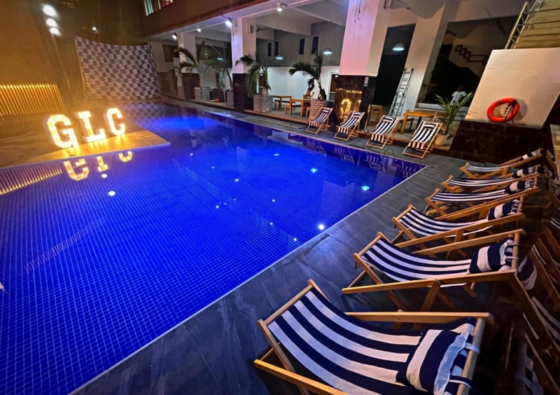 フィリピン留学 Cebu21 - GLC-Swimming Pool-6
